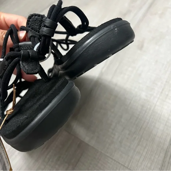 NEW TEVA Women's Voya Infinity Sandal Black Strappy Comfortable Size 9 - Picture 14 of 16